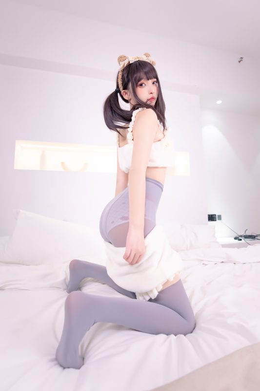 神楽坂真冬 – 草莓胖次 [75P186M]-喵领域